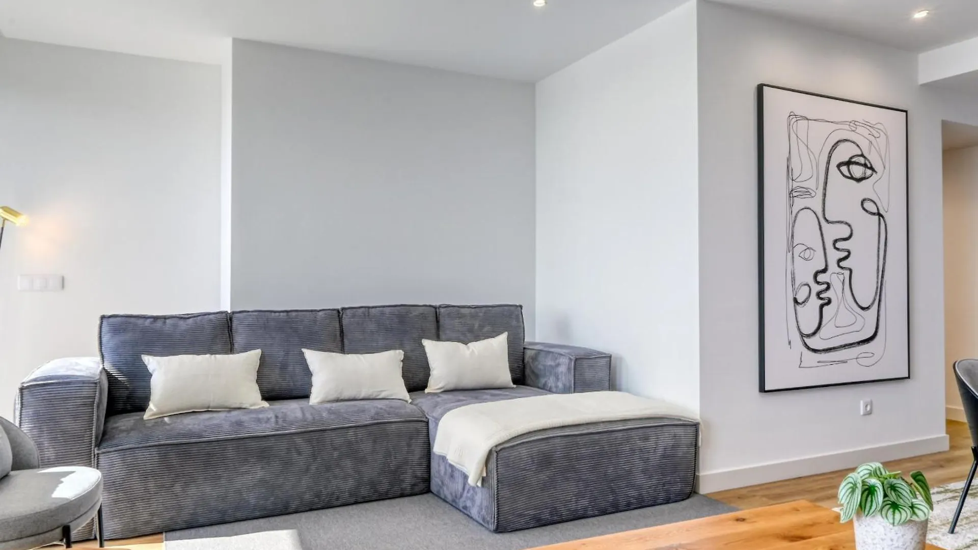 Apartment The Place By Nicolene, A Home In Madeira Funchal  Portugal