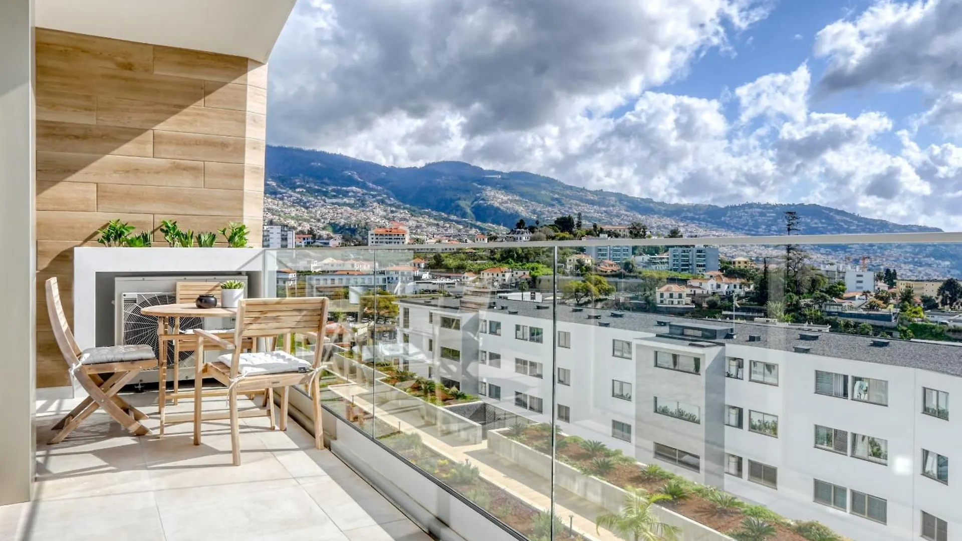 The Place By Nicolene, A Home In Madeira Funchal  Funchal (Madeira)